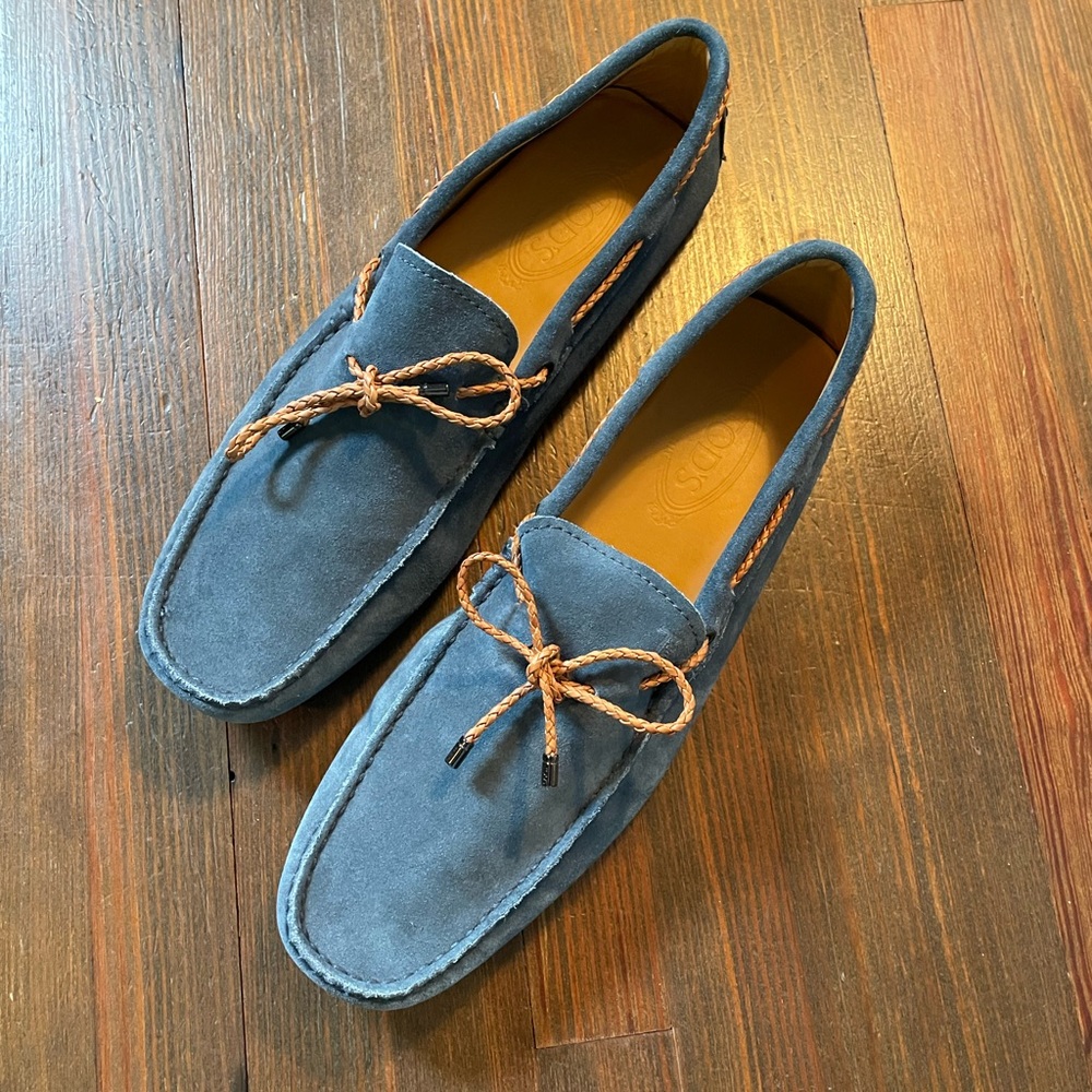 TODS Mens Gommino Suede Driving Shoes (NWOT)
